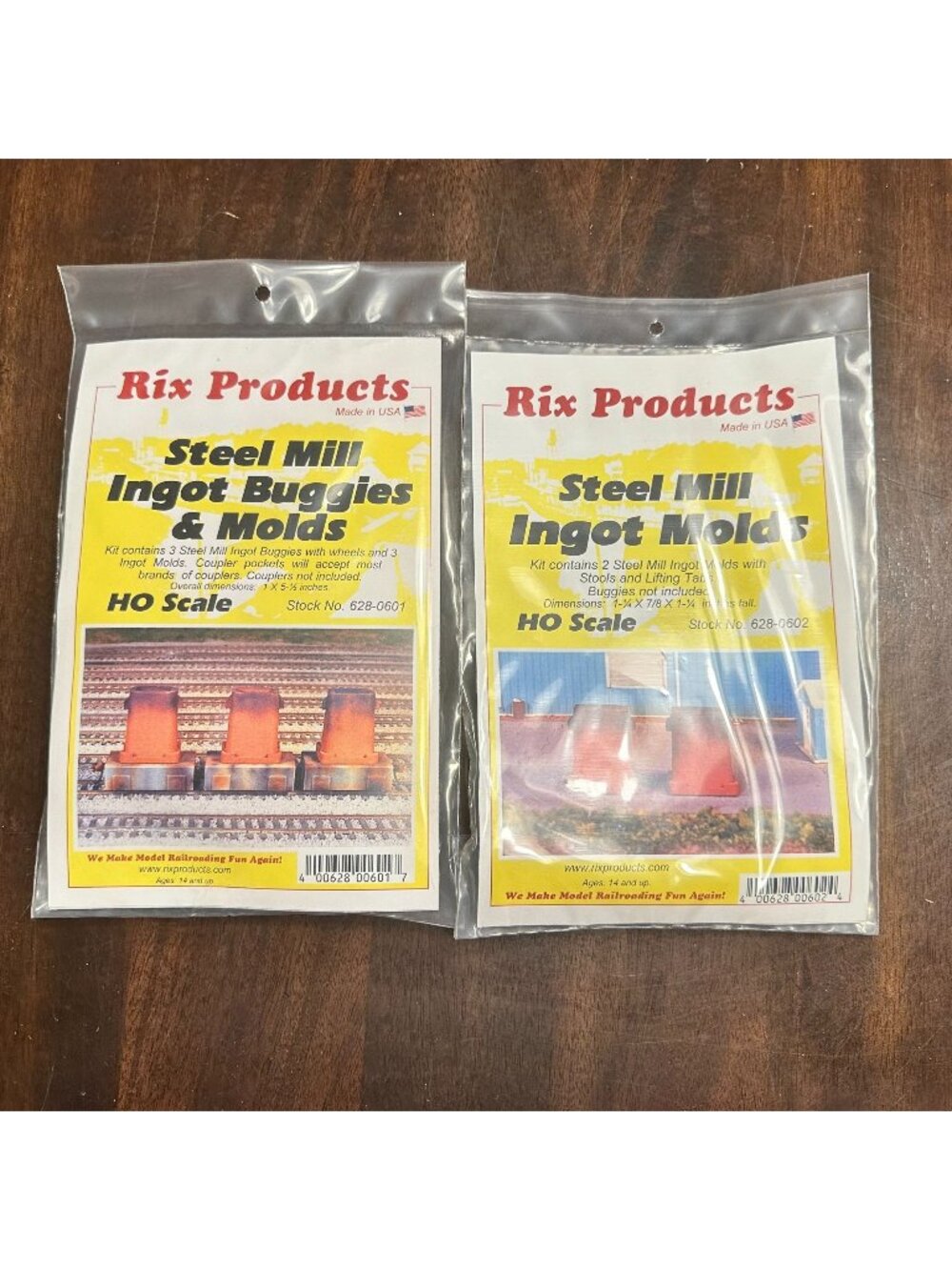 Two Rix Products HO Scale Steel Mill Ingot Molds & Buggies Model Kits